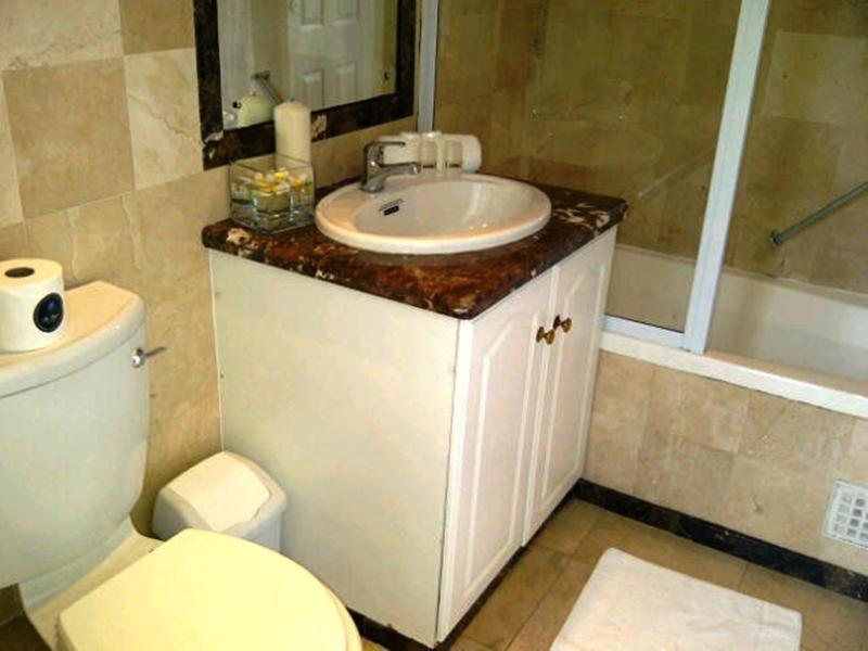 The Russel Hotel Knysna Room photo